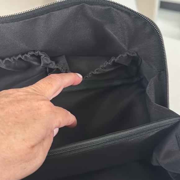 Black and white marble print travel, make up bag great for vacation or anytime - Picture 4 of 4